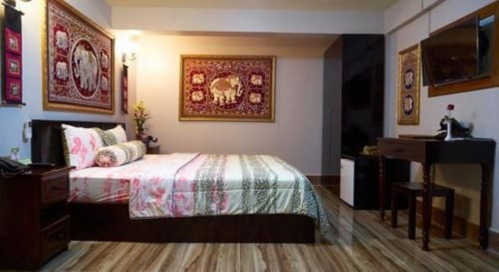 Domrai Boutique Hotel 西哈努克 外观 照片